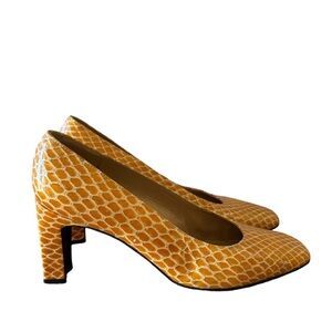 Snake print Vintage Stuart Whitman Pumps 60’s 80’s Madmen Pinup Marvelous Mazel